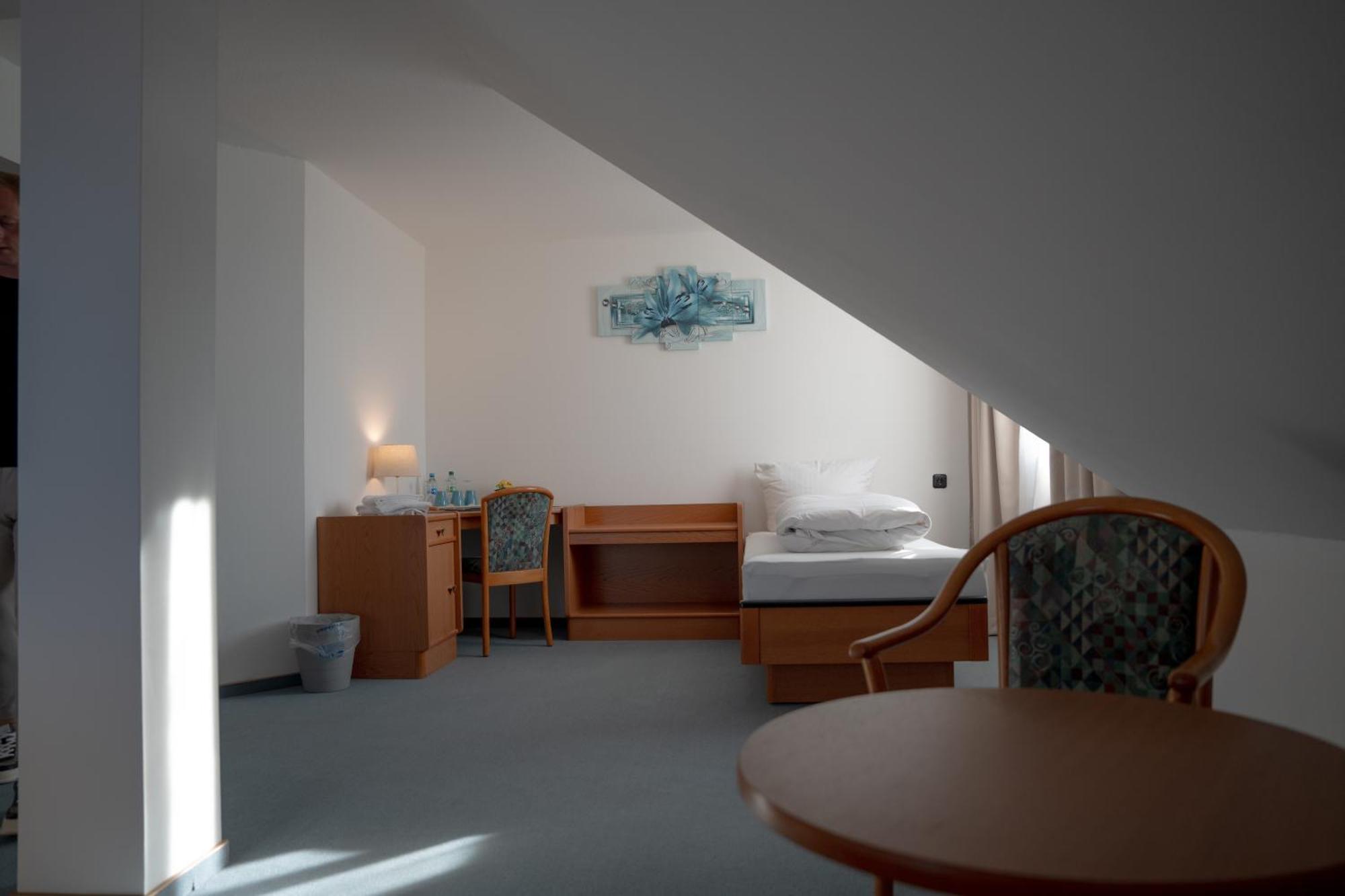 E&D Hotel Rodgau Exterior photo